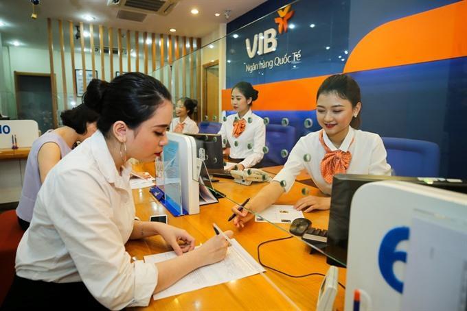 VIB launches premium World MasterCard credit card