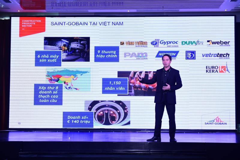 App connects house-owners, plasterers