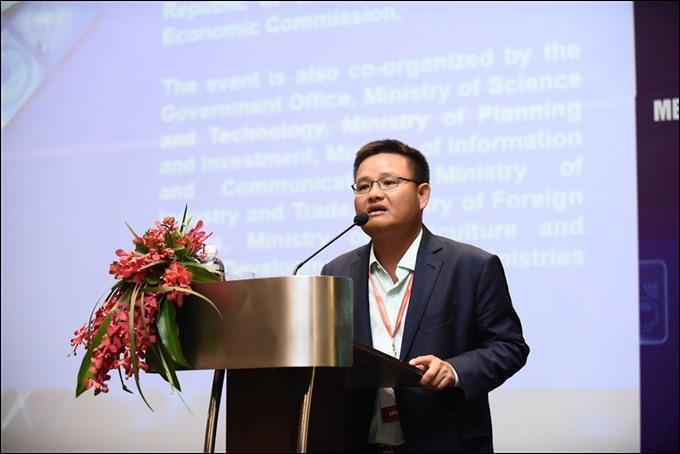 Blockchain, a diamond mind, in industrial revolution 4.0