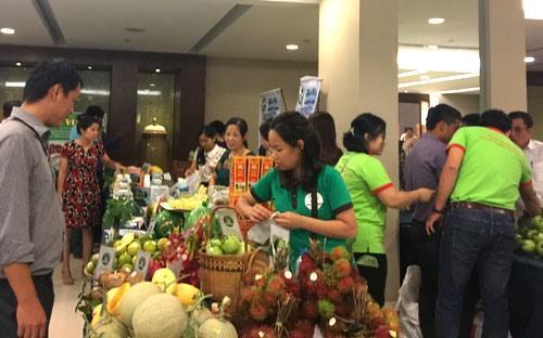 Ha Noi launches website on safe farm produce