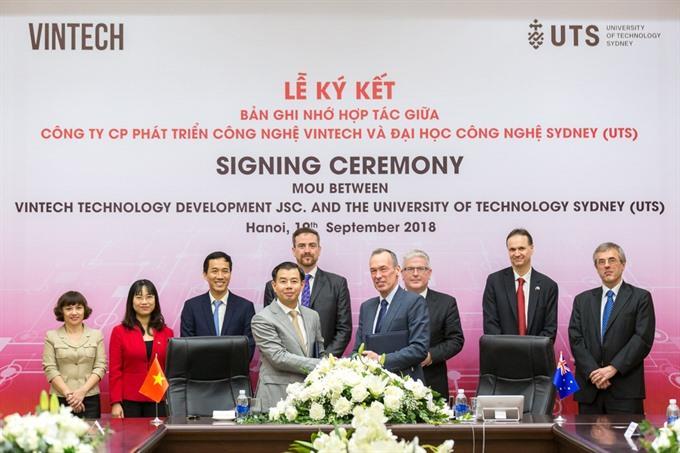 VinTech, UTS ink MoU in tech RD