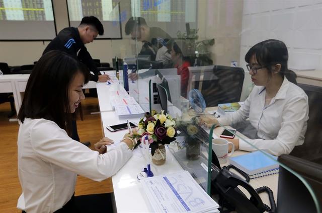 Trade war worries lifted, but market growth flat: analysts