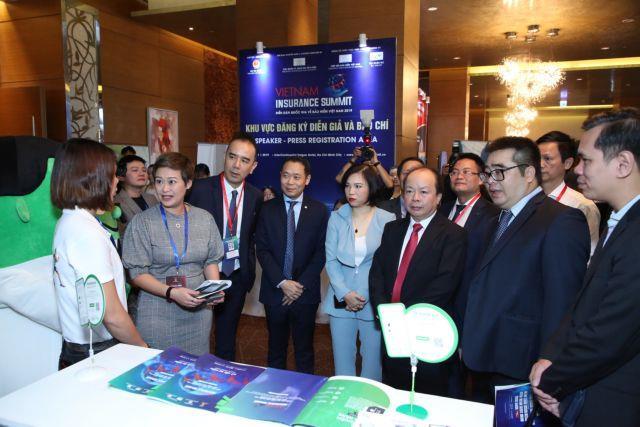 Insurance companies need more high-tech products to be competitive