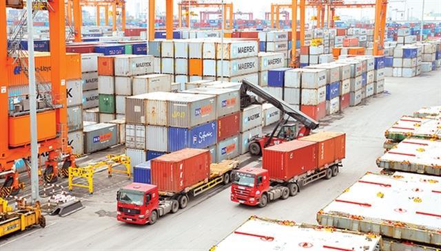 PM slashes import/export tariffs under CPTPP