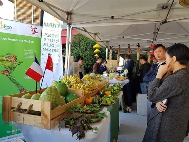 Vietnamese farm products to be displayed in France