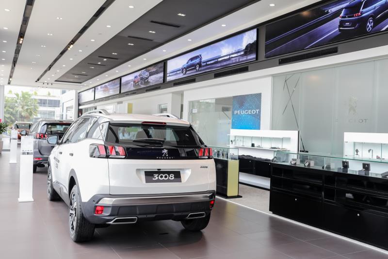 Cars, showrooms: Peugeot brings European standards to Viet Nam