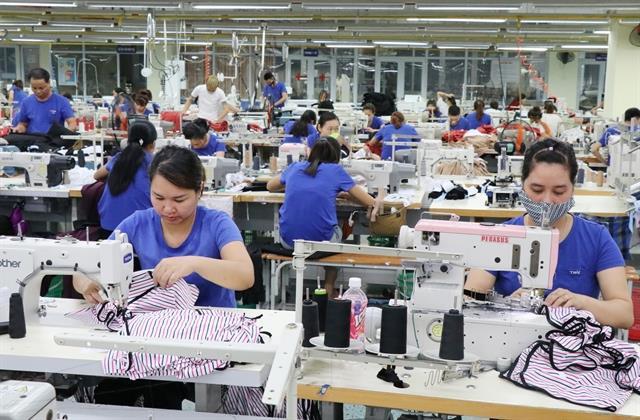 Viet Nams textile export value up almost 9% in eight months