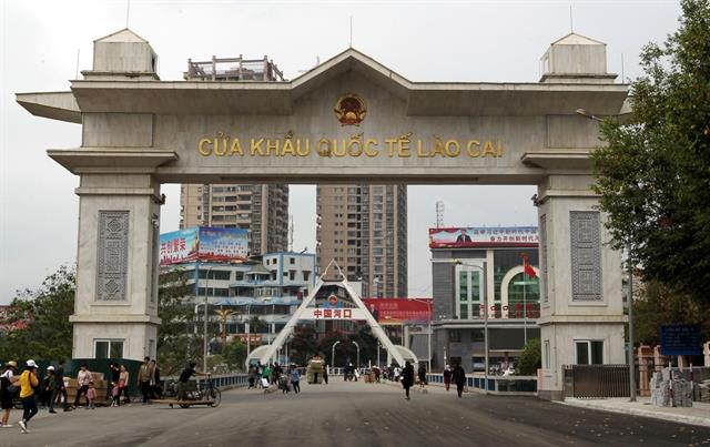 Some 1,300 tonnes of farm produce exported via Lao Cai Border Gate