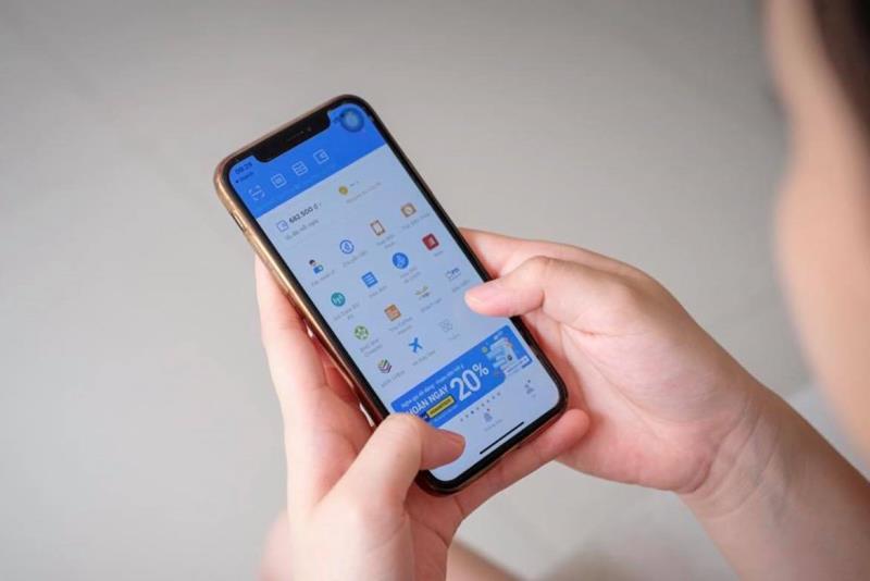 Shoppers embrace digital payments on 12.12 sale day