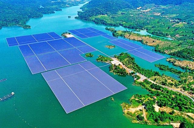 Viet Nam should shift to clean energy, market mechanism: forum