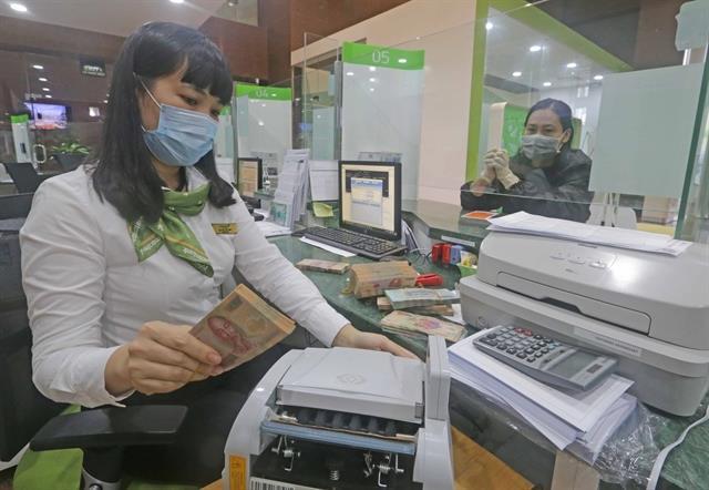 HoSE adjusts large-cap basket, banks total weight increases