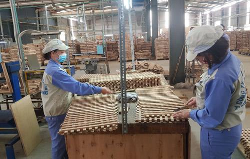 Wood processing firms eye post-pandemic opportunities