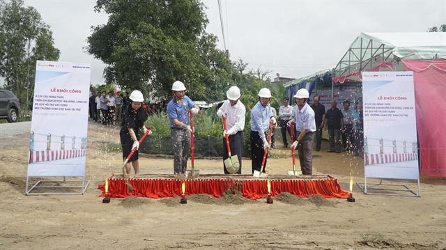 Construction on nine bridges begins in border district