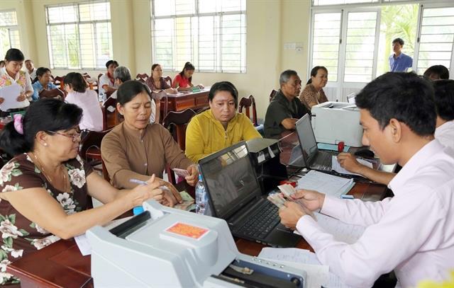 PM calls for continued restructuring of credit organisations