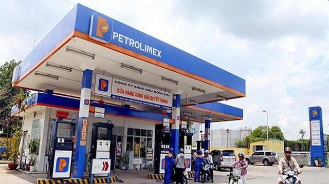 Petrolimex sells 15 million treasury shares, earning 29 million