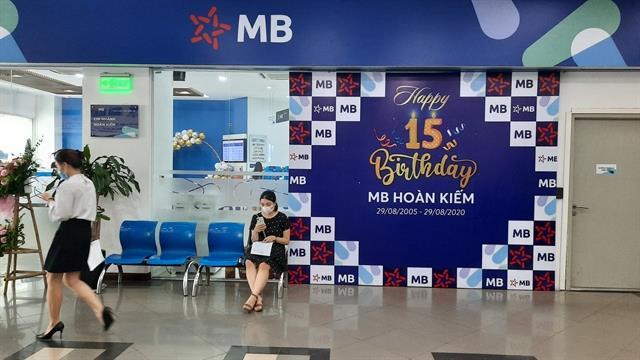 Billions of banking stocks to flood market under dividend plans