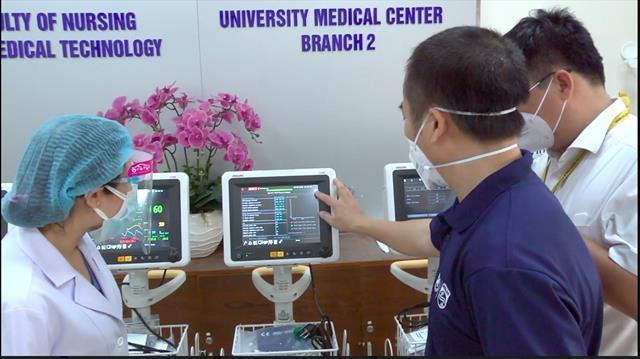 Philips donates patient monitors to COVID treatment hospitals in the south