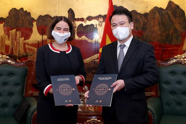 Australia and Viet Nam set to deepen economic ties