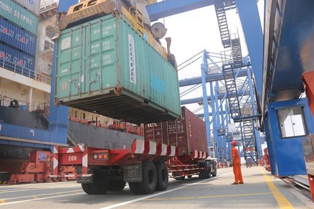 Export of farming products down due to container shortage