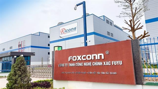 Foxconn to invest 700 million more in Viet Nam