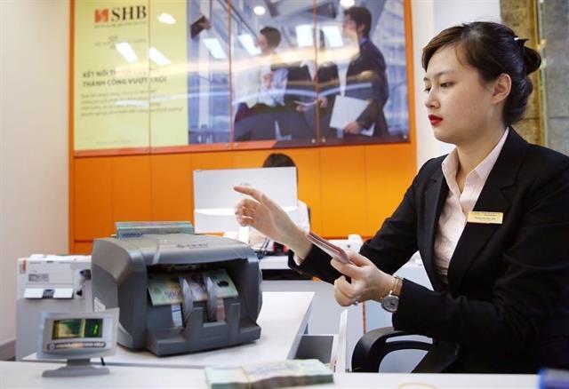 Listed banks to pay high dividends