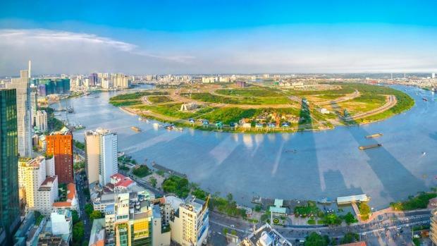 HCM City mulls ways to attract global investors, targets 5.4b FDI