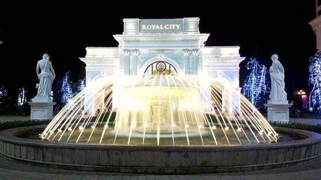 Market reverses course, but losses capped by gains in real estate stocks