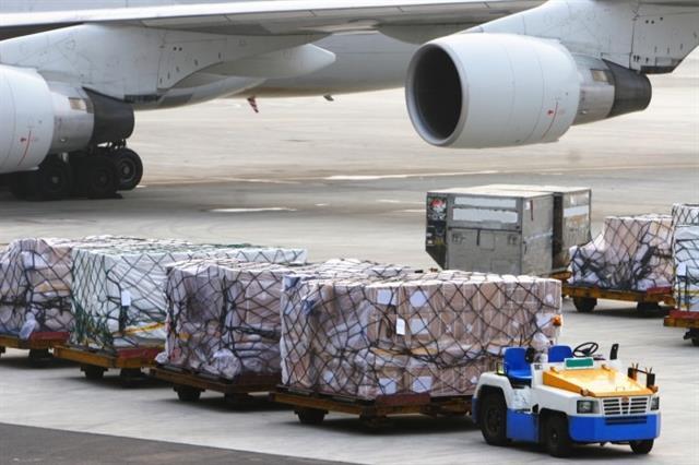 CAAV discusses establishment of VNs first cargo airline