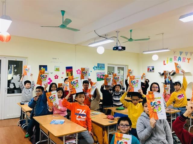 Vietnamese parents divided on when to teach kids about money use: survey