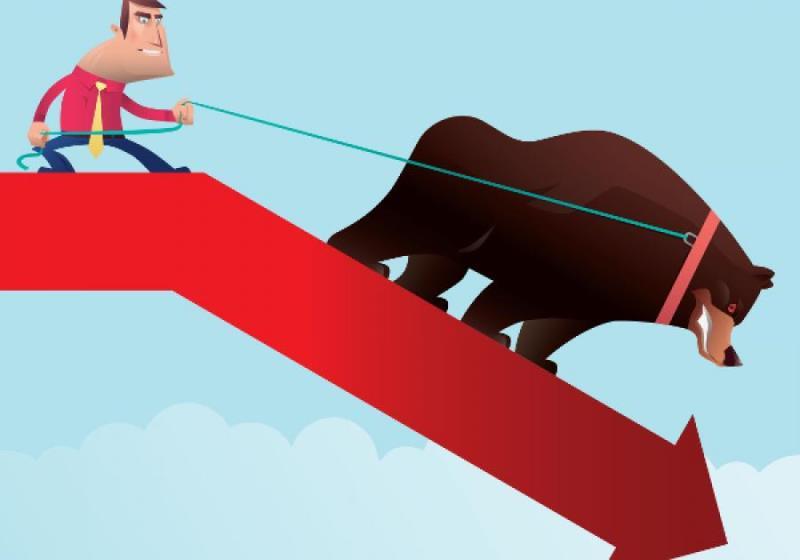 Market reverses course as selling force weighs bank stocks