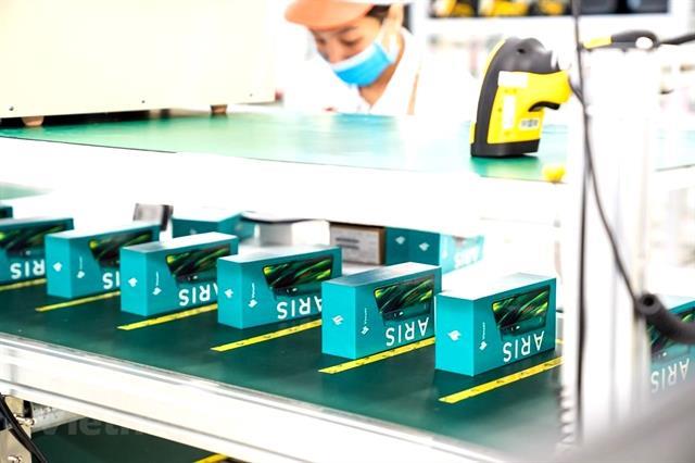 VN-Index declines for a second day, weighed by Vingroups shares