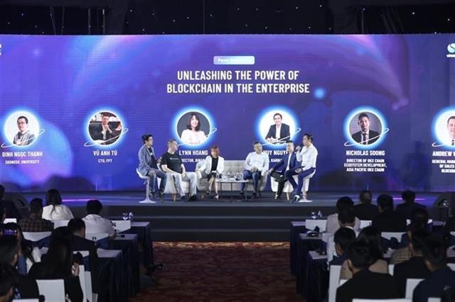 Vietnam Blockchain Summit 2022 begins in Ha Noi