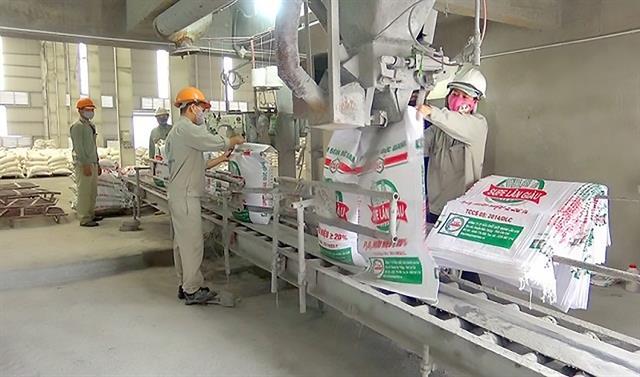 High fertiliser prices and rising export demand help businesses earn more profits