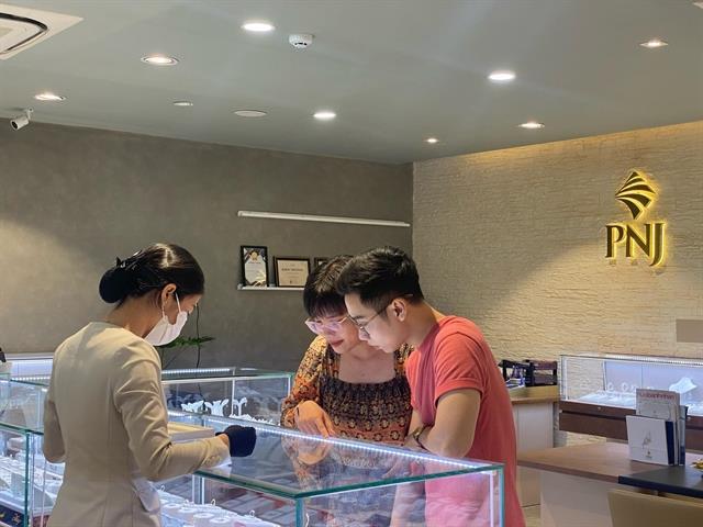 PNJ only needs 10 months to achieve full-year targets