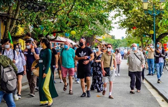 Viet Nam could fully reopen international tourism from mid-March