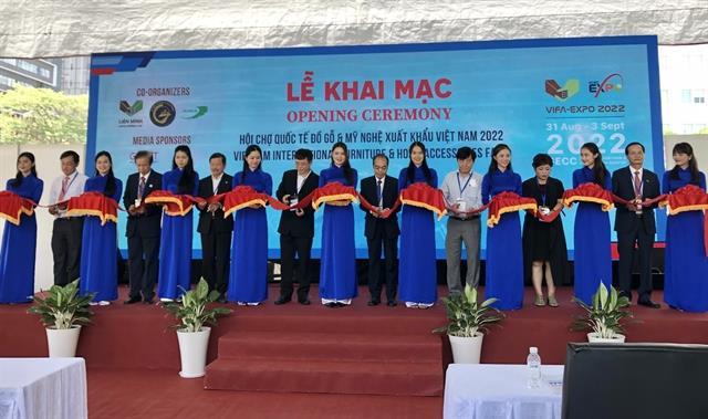 International furniture, home accessories expo opens in HCM City