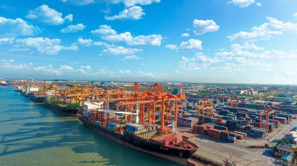 Roadmap to develop green ports in Viet Nam