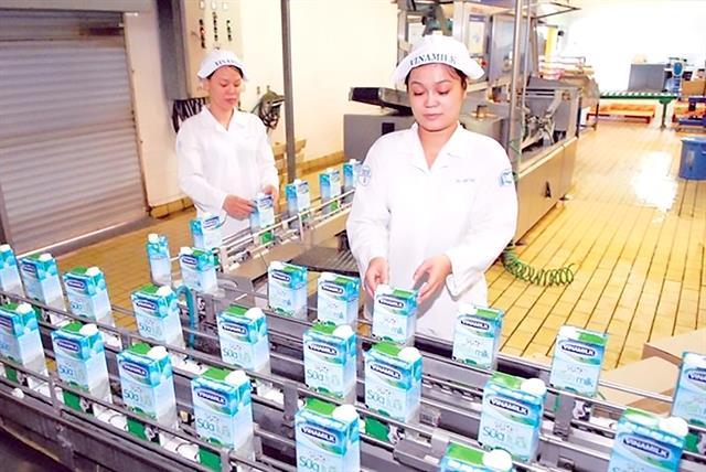 Shares gain slightly amid market volatility