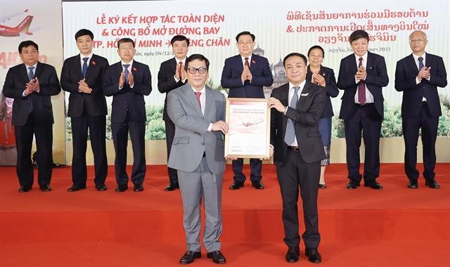 Vietjet announces the direct route from HCM City to Vientiane