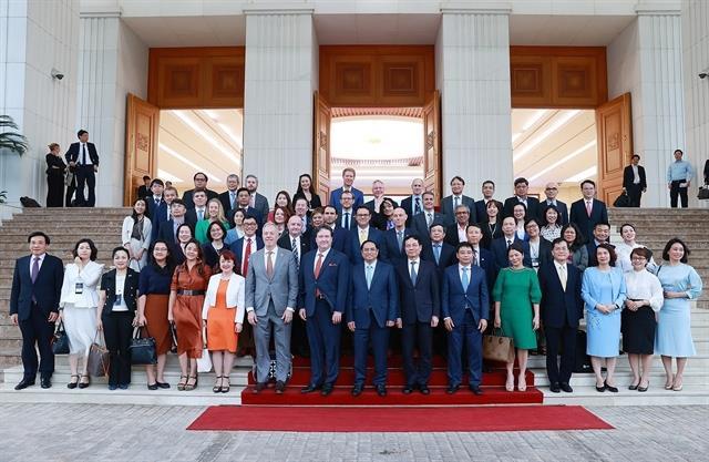 Viet Nam promises optimal conditions for US enterprises: PM