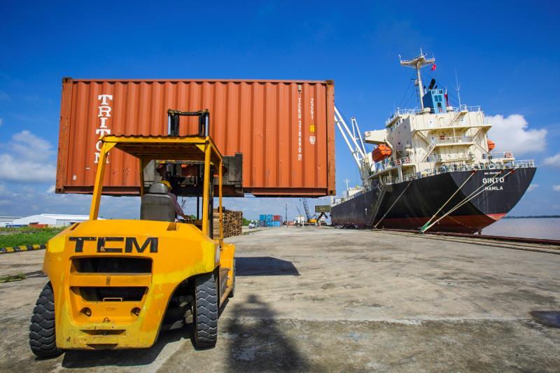 Dutch investors explore opportunities for agriculture, logistics cooperation in Can Tho