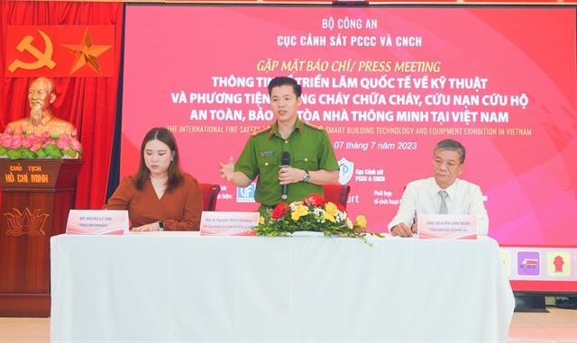 Ha Noi eyes intl expo on fire safety, rescue, smart building
