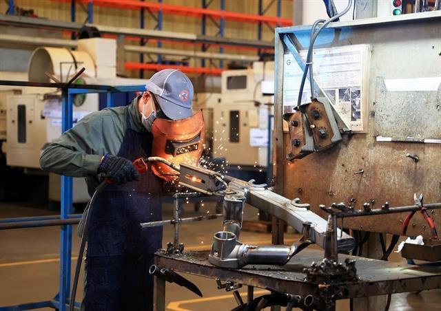 Copycat layoffs wont do the tricks