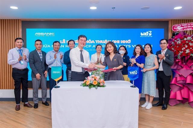 ABBANK, Bitis in tie-up to create ‘happy customer experience