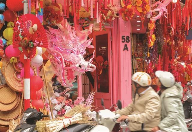 Dragon roars: unleashing internal forces to navigate in a volatile world