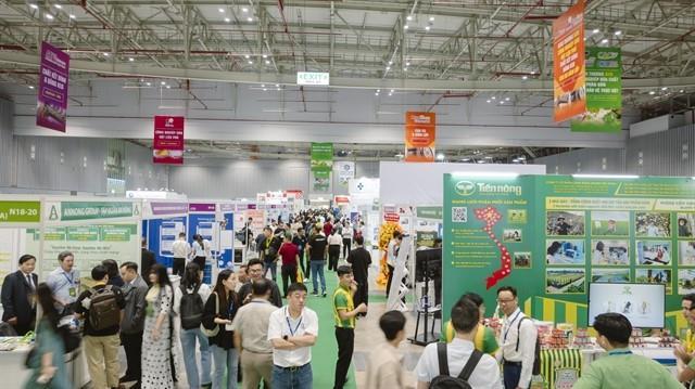Intt expo on rubber and tyre opens in HCM City
