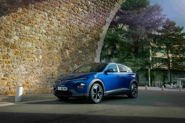 VinFast officially begins VF 6 sales in Europe