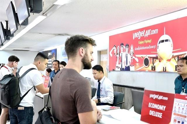 Vietjet opens HCM City-Vientiane route
