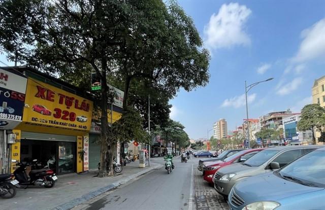 Car rental service in high demand after Tết