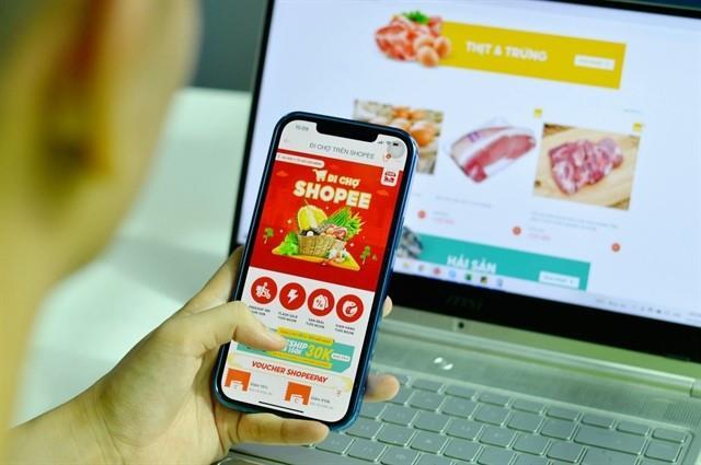 Multinational e-commerce platforms strengthen their foothold in Việt Nam
